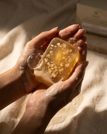 Multani Mitti & Oats Handmade Glycerin Soap 100g